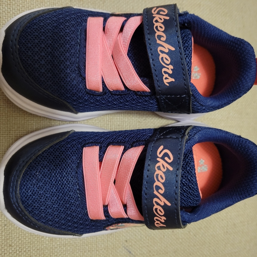 Toddler girl tennis shoes